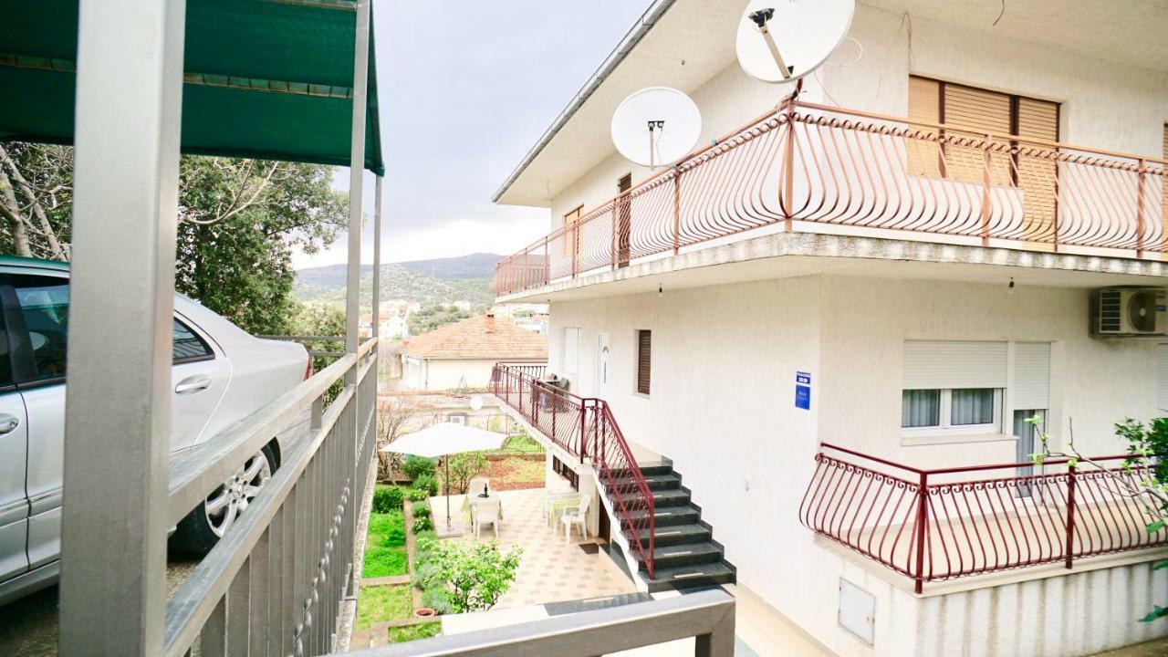 Villa La Vida Loca à Seget Vranjica Extérieur photo